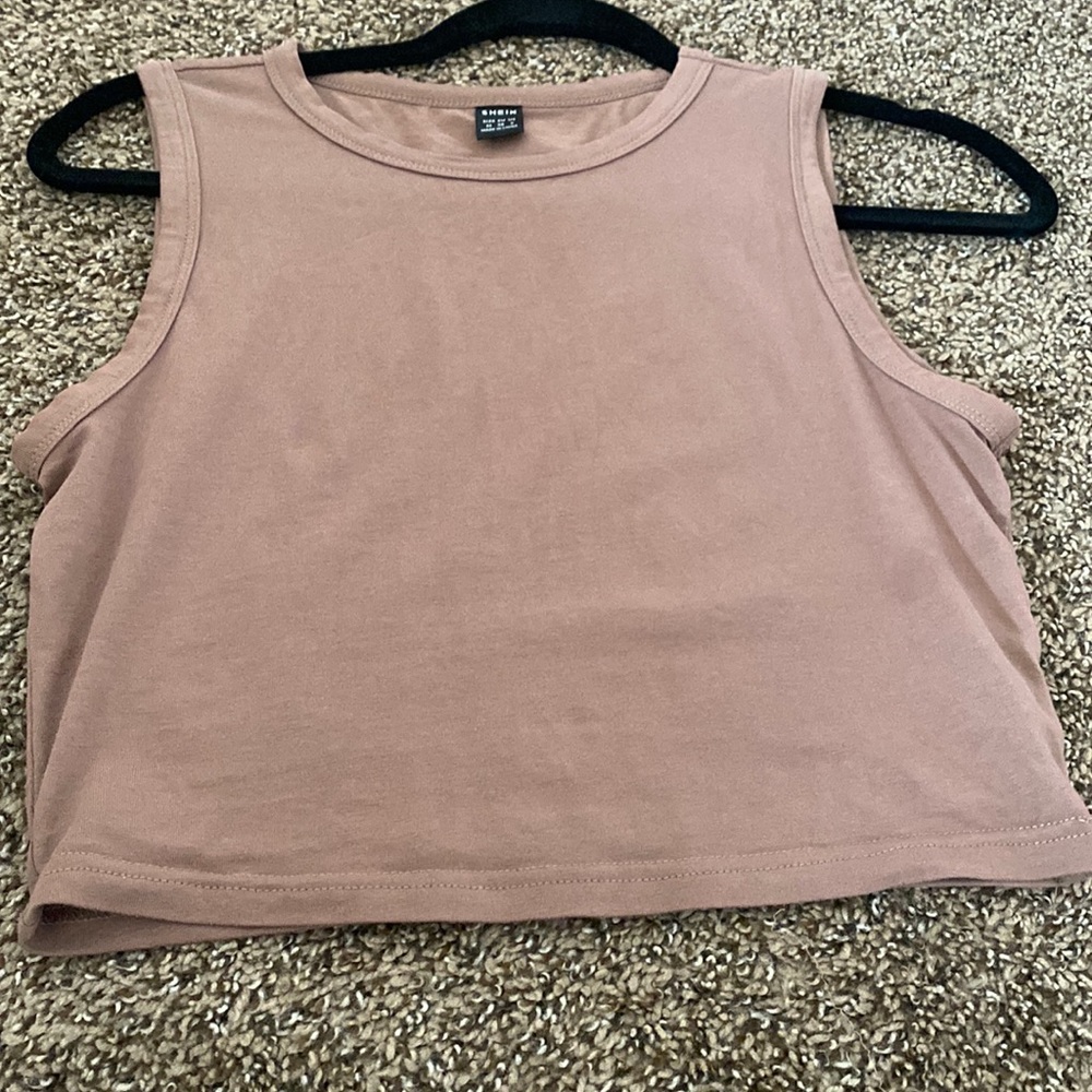 Brown sleeveless crop top shirt